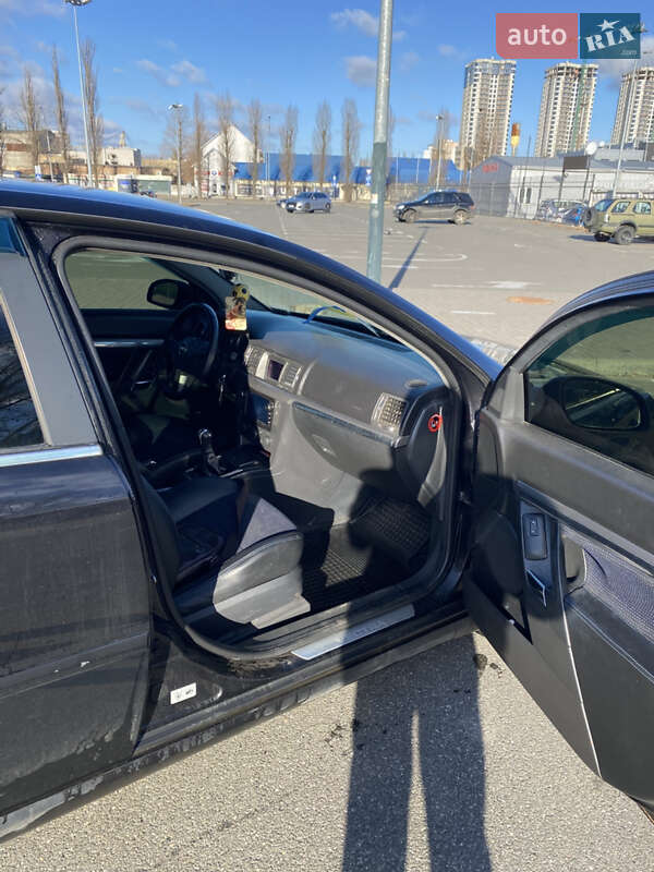 Седан Opel Vectra 2006 в Києві