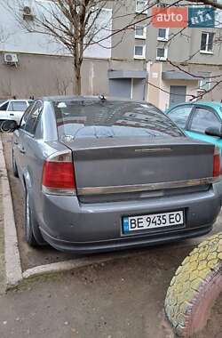 Седан Opel Vectra 2003 в Миколаєві