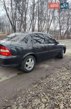 Седан Opel Vectra 1998 в Крыжополе