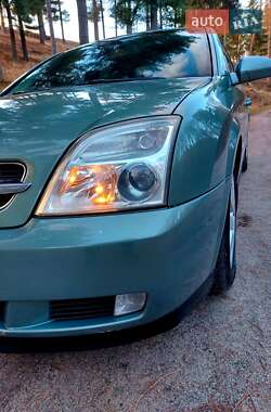 Седан Opel Vectra 2003 в 