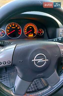 Седан Opel Vectra 2003 в 