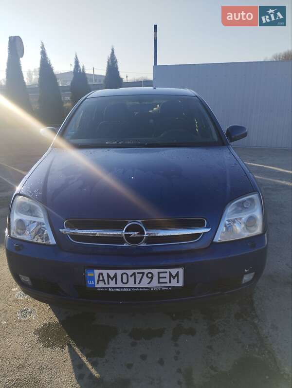 Седан Opel Vectra 2003 в Киеве