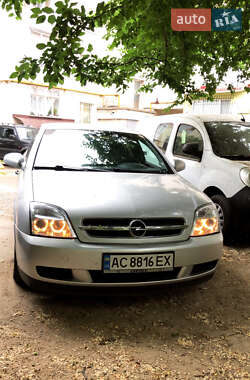 Седан Opel Vectra 2003 в Луцке