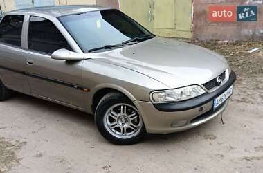 Седан Opel Vectra 1997 в Житомирі