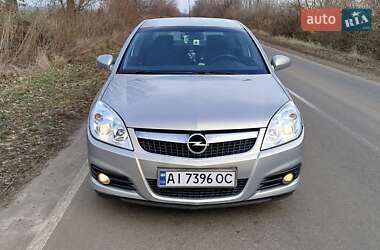 Седан Opel Vectra 2007 в Борисполе