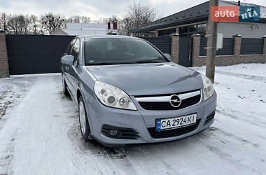 Седан Opel Vectra 2006 в Христиновке