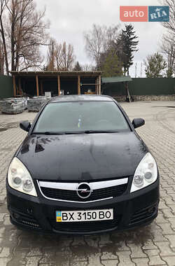 Седан Opel Vectra 2007 в Волочиске