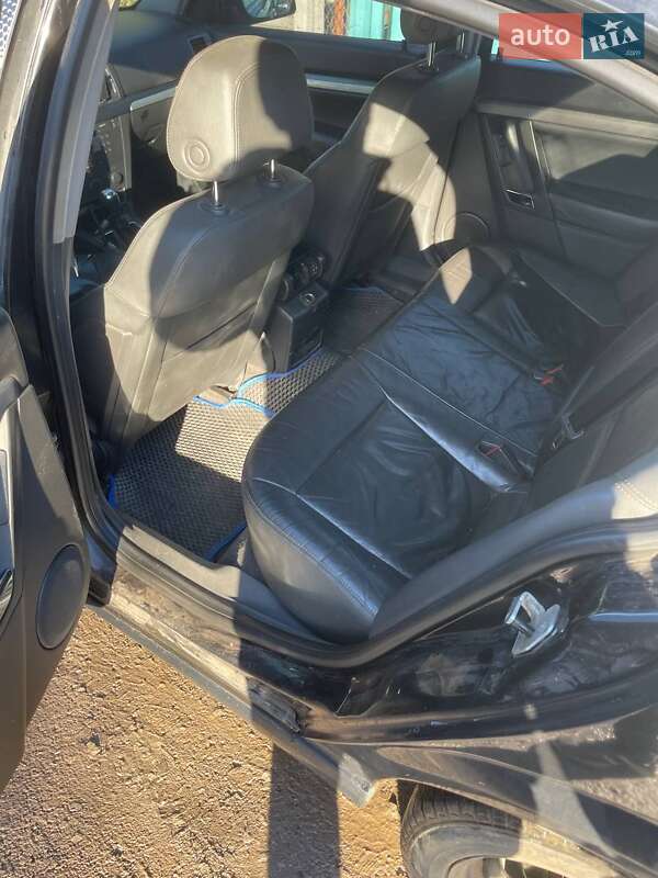 Седан Opel Vectra 2008 в Кривому Розі