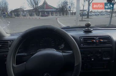 Седан Opel Vectra 1990 в 