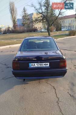 Седан Opel Vectra 1989 в Києві