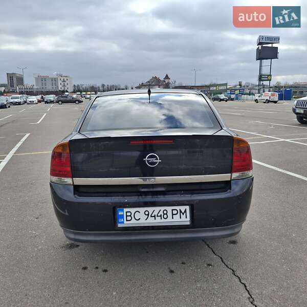 Седан Opel Vectra 2002 в Львове