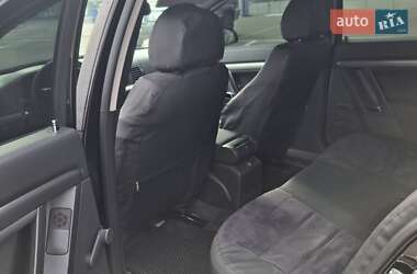 Седан Opel Vectra 2002 в 