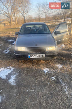 Седан Opel Vectra 1991 в Ровно