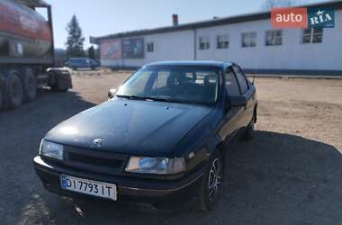 Седан Opel Vectra 1990 в Коломые