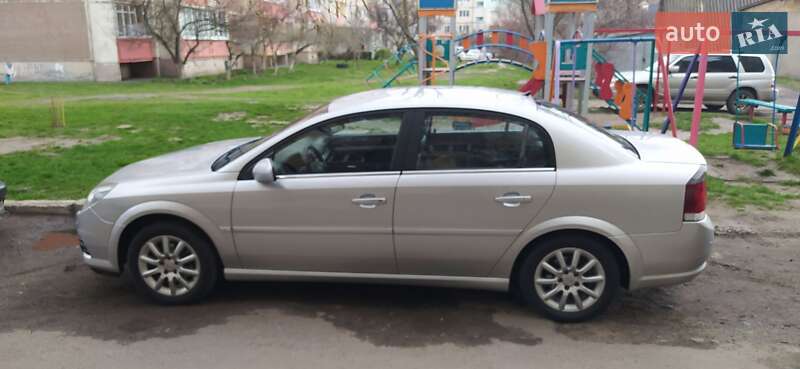 Седан Opel Vectra 2008 в 