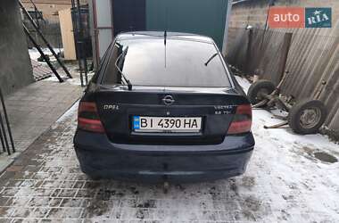 Седан Opel Vectra 2001 в Лохвиці