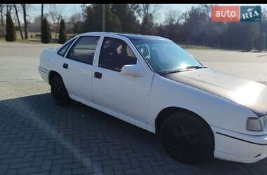 Седан Opel Vectra 1990 в Болграді