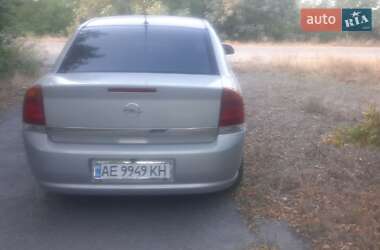 Седан Opel Vectra 2006 в 