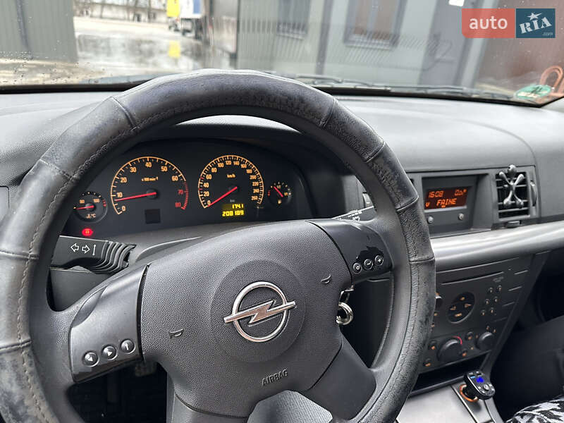 Седан Opel Vectra 2003 в Бучаче фото 13 Седан Opel Vectra 2003 в Бучаче