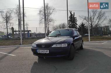 Седан Opel Vectra 1998 в Житомирі