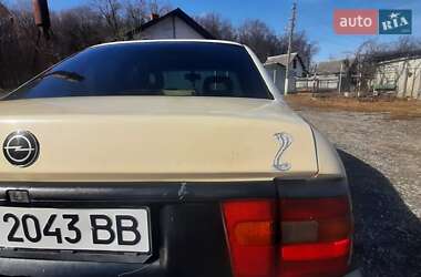 Седан Opel Vectra 1989 в 