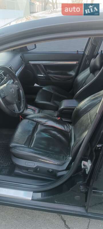 Седан Opel Vectra 2006 в Одессе