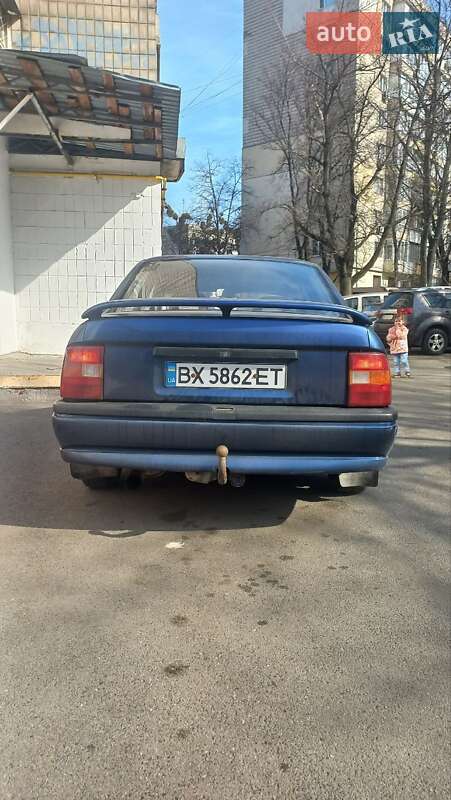 Седан Opel Vectra 1989 в Києві