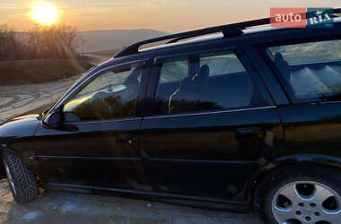 Универсал Opel Vectra 2000 в 