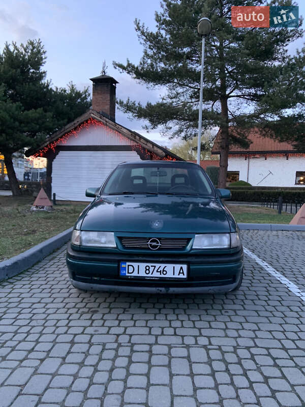 Седан Opel Vectra 1994 в Ивано-Франковске