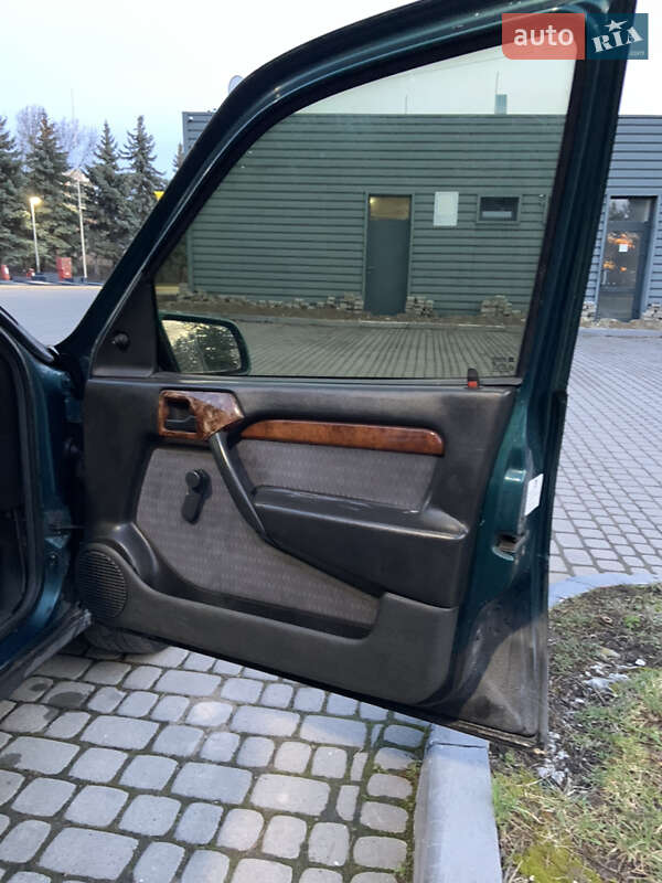 Седан Opel Vectra 1994 в Ивано-Франковске