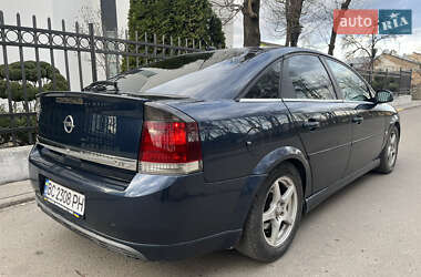 Лифтбек Opel Vectra 2002 в Львове