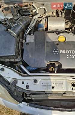 Седан Opel Vectra 2003 в 