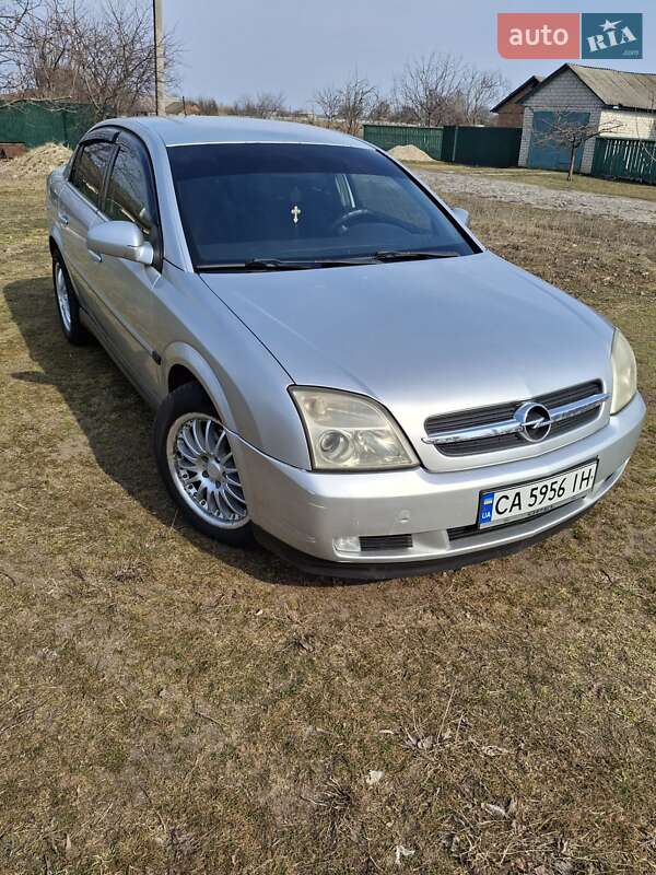 Седан Opel Vectra 2003 в Черкассах