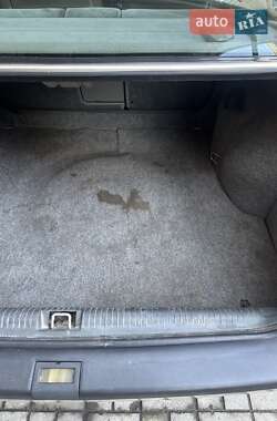 Седан Opel Vectra 1990 в 