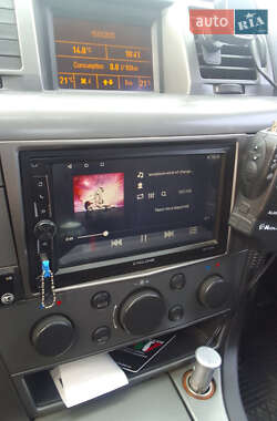 Седан Opel Vectra 2004 в 