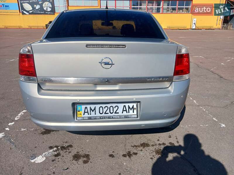 Седан Opel Vectra 2007 в Житомирі