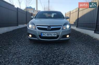 Седан Opel Vectra 2008 в Луцке