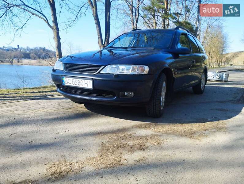 Универсал Opel Vectra 1998 в 