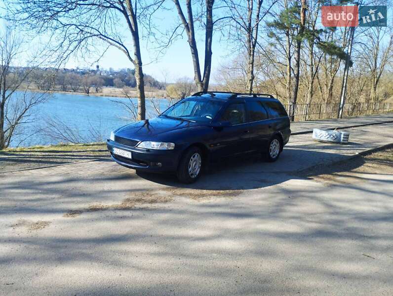 Універсал Opel Vectra 1998 в Жидачові