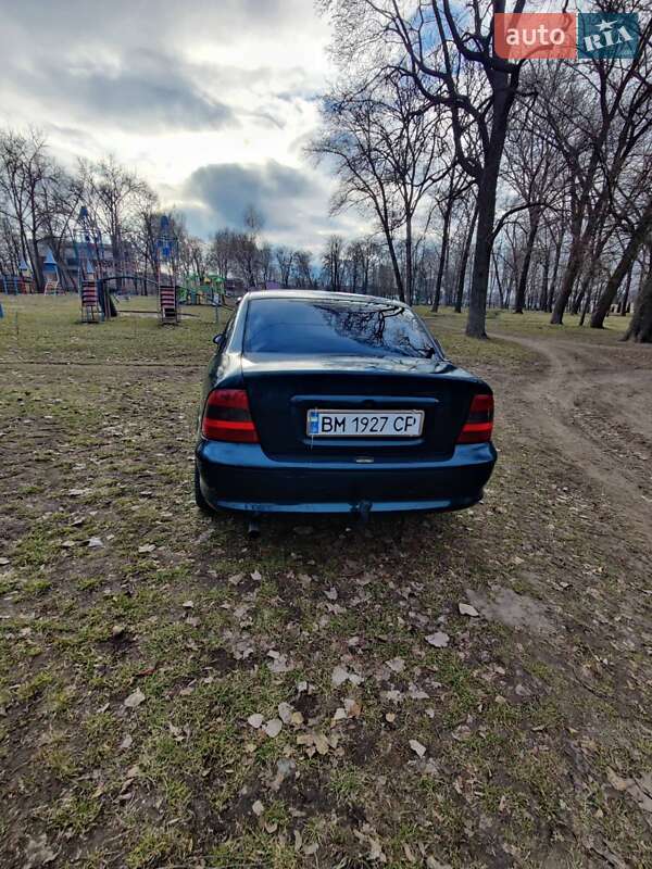 Седан Opel Vectra 1998 в Сумах