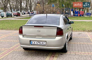 Седан Opel Vectra 2006 в 
