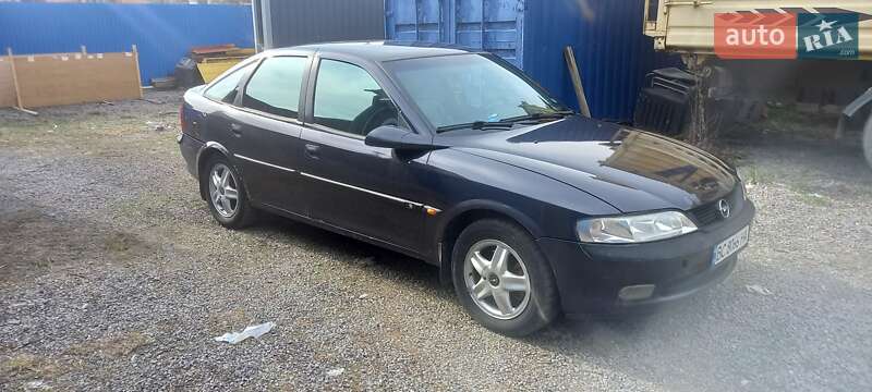 Ліфтбек Opel Vectra 1997 в Жмеринці