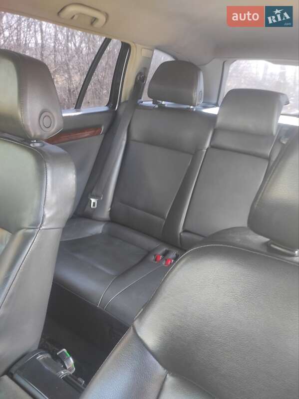 Универсал Opel Vectra 2004 в Судовой Вишне