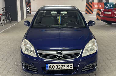 Седан Opel Vectra 2006 в 