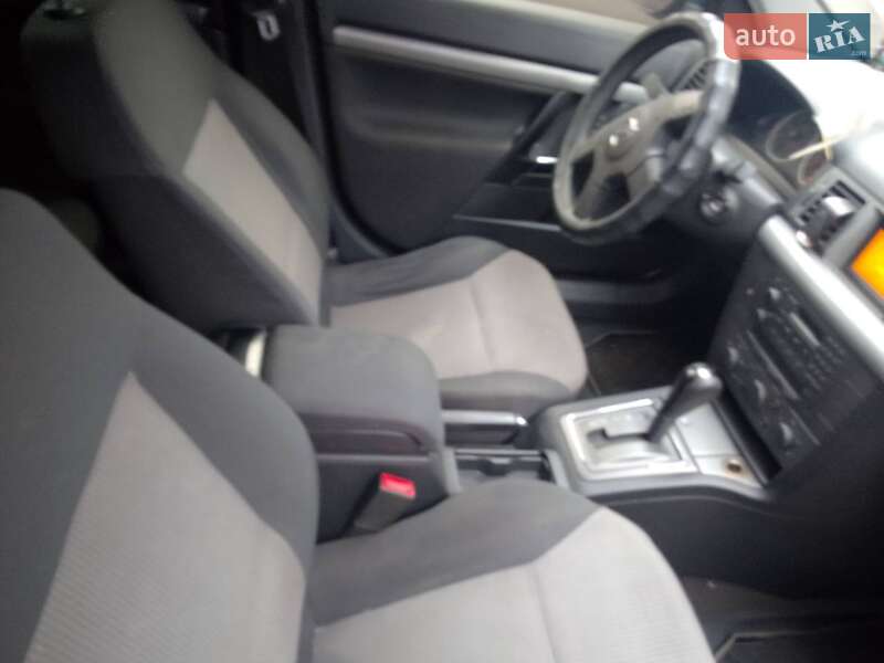 Універсал Opel Vectra 2003 в Києві