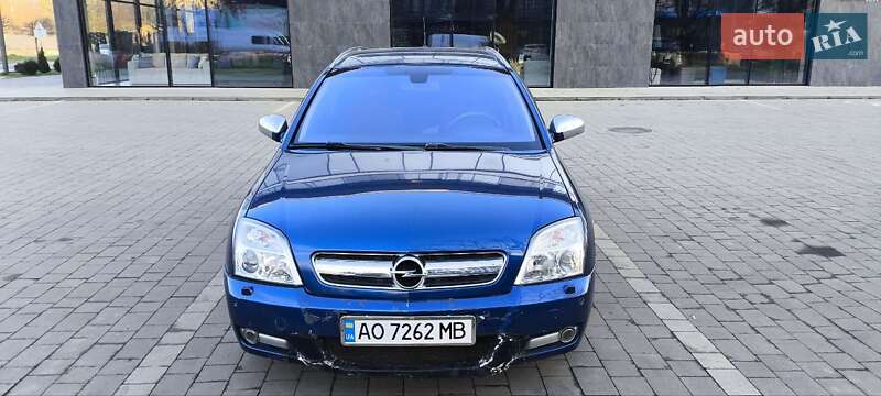 Универсал Opel Vectra 2003 в Ужгороде