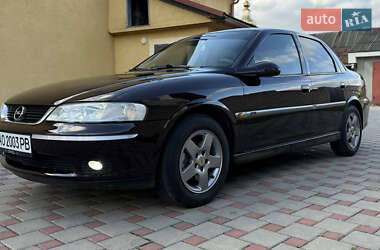 Седан Opel Vectra 2000 в 