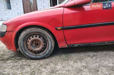 Седан Opel Vectra 1996 в 