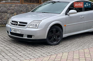 Лифтбек Opel Vectra 2003 в 