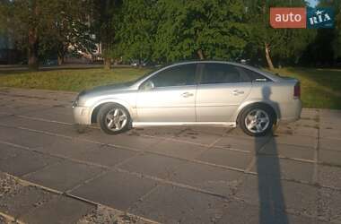 Лифтбек Opel Vectra 2002 в 